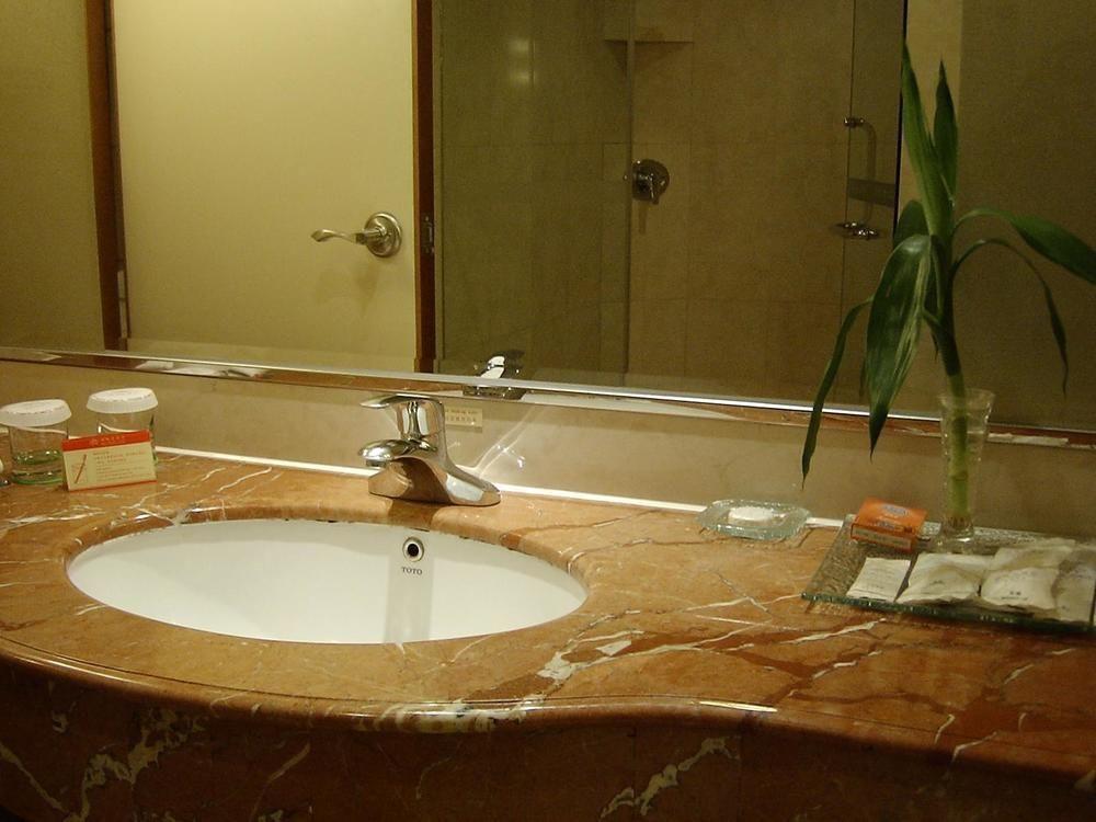 Guangdong Pearl Garden Hotel Kanton Exterior foto